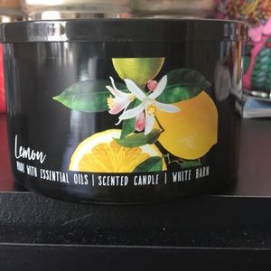 Bath & Body Works 3 Wick Candle